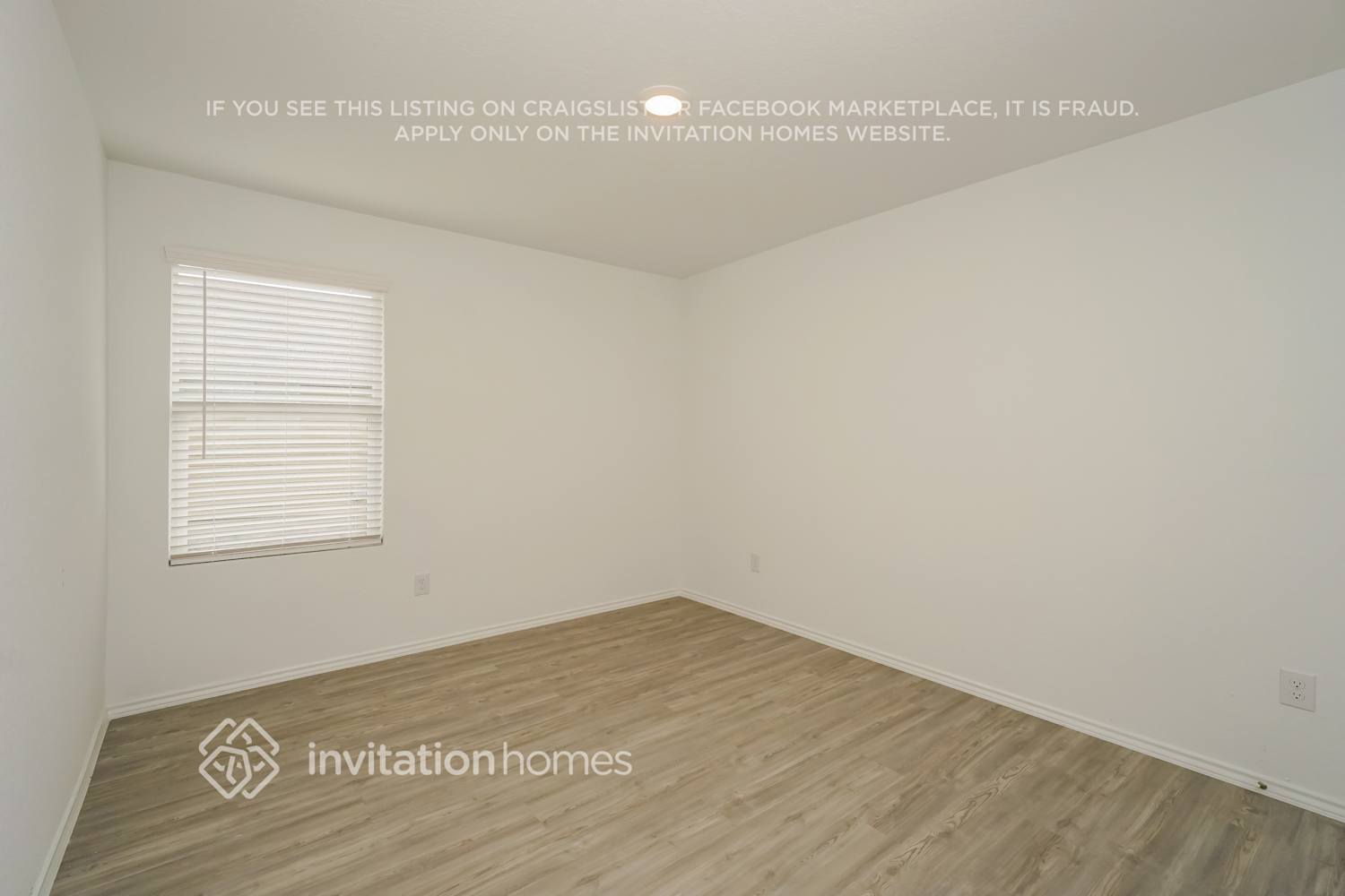 Building Photo - 121 Parish Ln