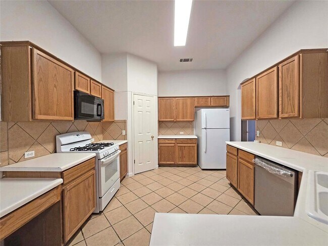 Building Photo - 1508 Cosmos Way