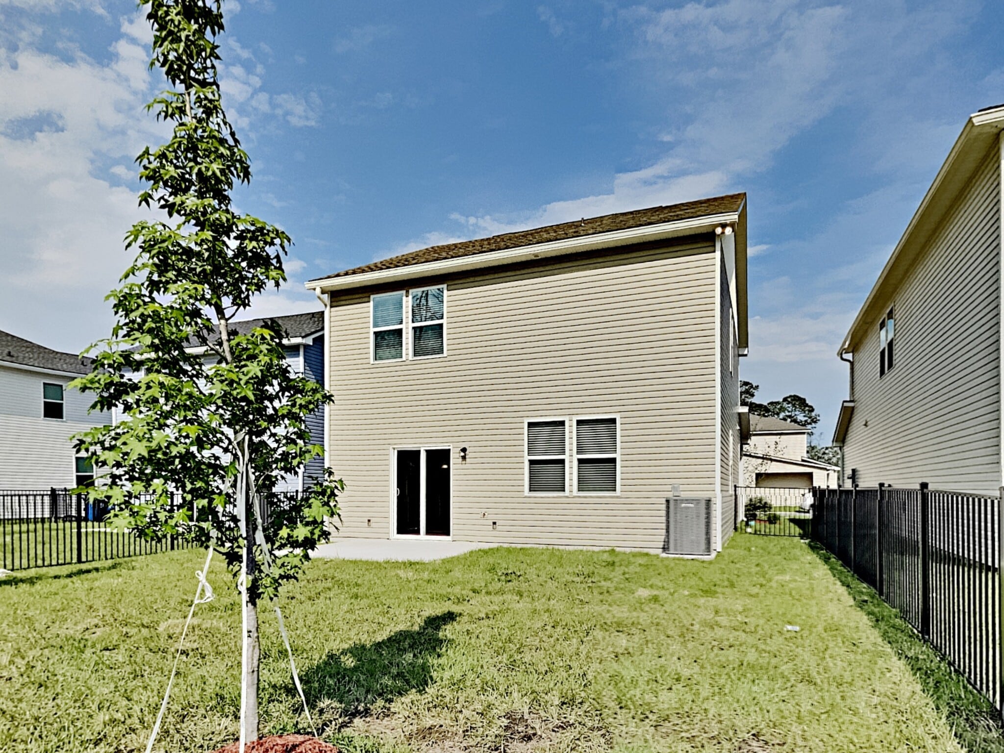 Building Photo - 10310 Riverwalk Ct