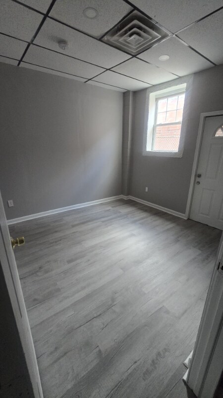 Building Photo - 386 Park Ave