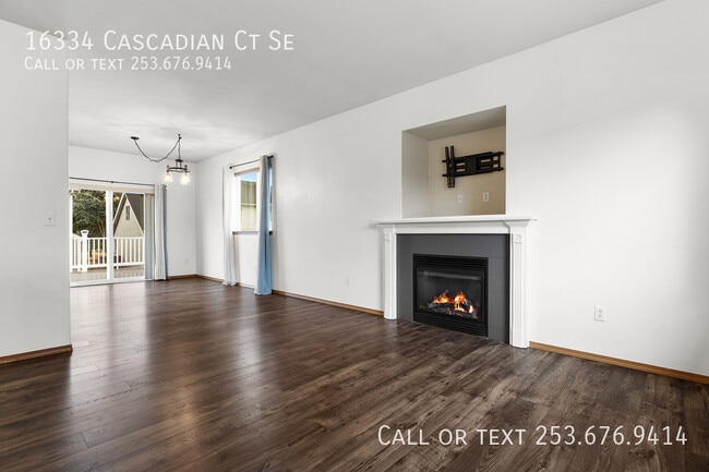 Building Photo - 16334 Cascadian Ct SE