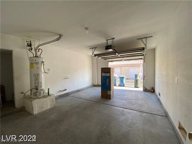 Building Photo - 3601 Pintadas St