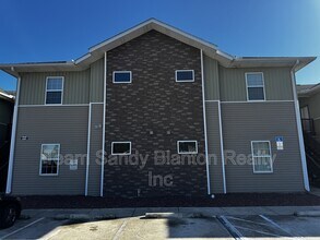 Building Photo - 7071 Lake Joanne Dr