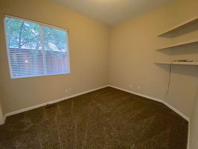 Building Photo - Near Disc Drive - Sparks Single Story 3 Bedroom House