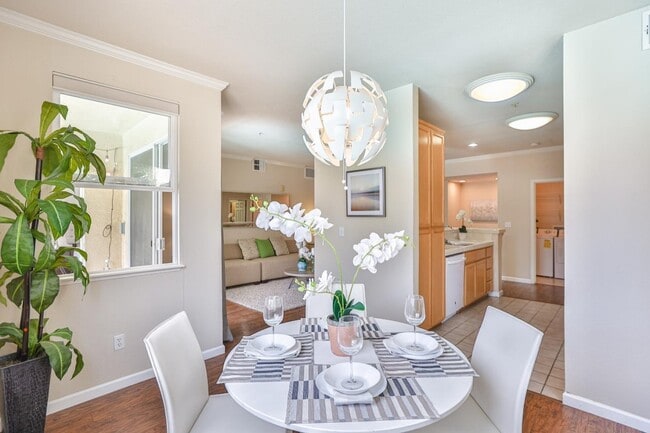 Building Photo - 38740 Tyson Ln