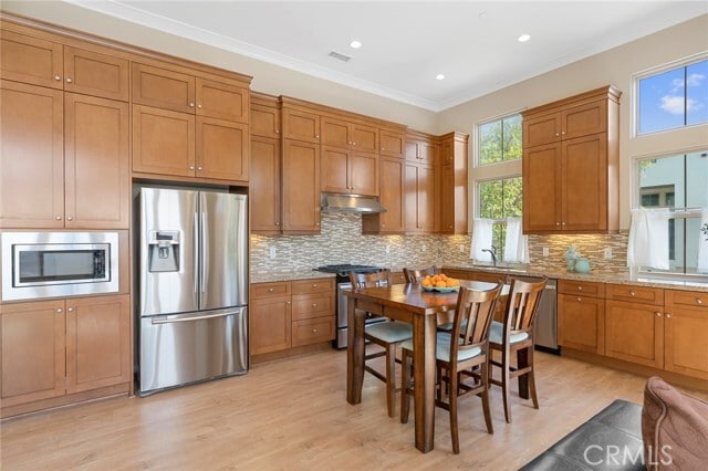 Building Photo - 129 Thornhurst