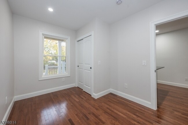 Building Photo - 24 Dean St