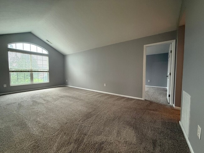 Building Photo - 5604 Vintage Pl