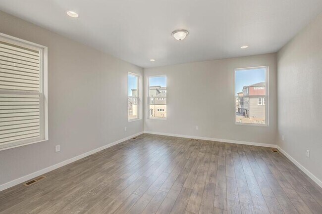 Building Photo - 2464 Jazzy Lady Ct