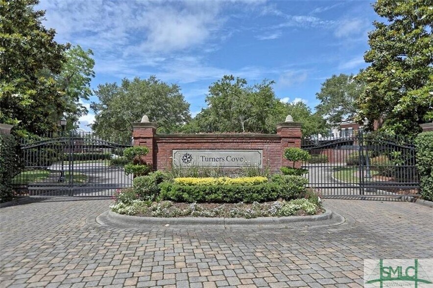 Building Photo - 49 Thatcher Ln