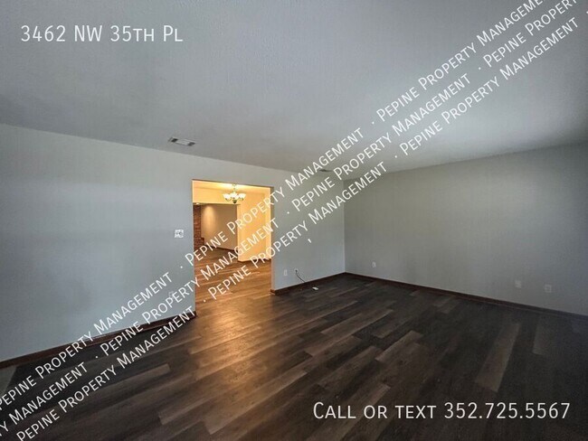 Building Photo - 3462 NW 35th Pl