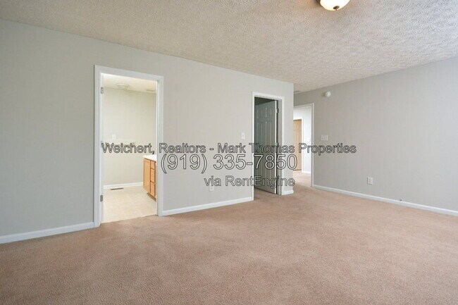 Building Photo - 905 Reedy Way