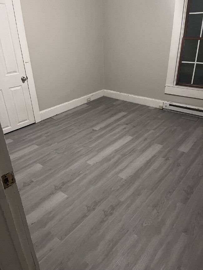 Building Photo - Charming 3-Bed Home in Winston Salem – New Energy efficient HVAC!