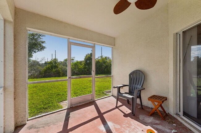 Building Photo - Great opportunity to rent in the gated community of Parkmonte in Meadow Pointe!