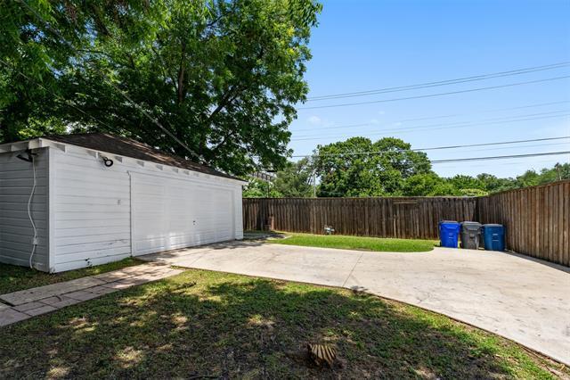 Building Photo - 6933 Wake Forrest Dr