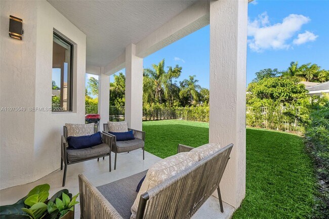 Building Photo - 1077 Golden Cane Dr