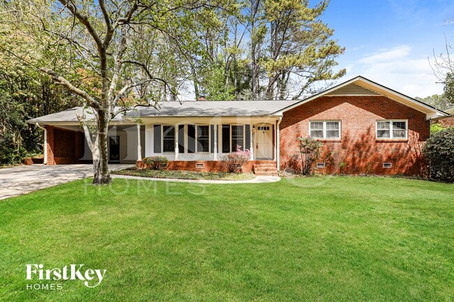 Building Photo - 3605 Carriage Way