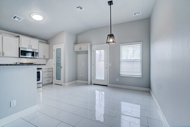 Building Photo - 2809 Frost Ln