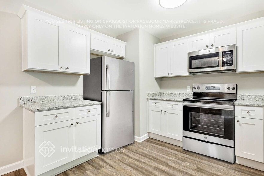 Building Photo - 4523 Housworth Dr