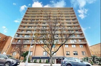 Building Photo - 1 bedroom in New York NY 11102