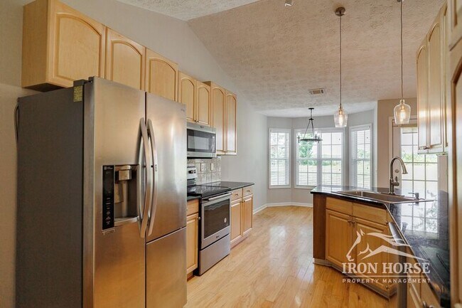 Building Photo - 501 Spratlin Dr