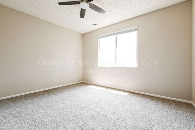 Building Photo - 8334 S Quay Ct