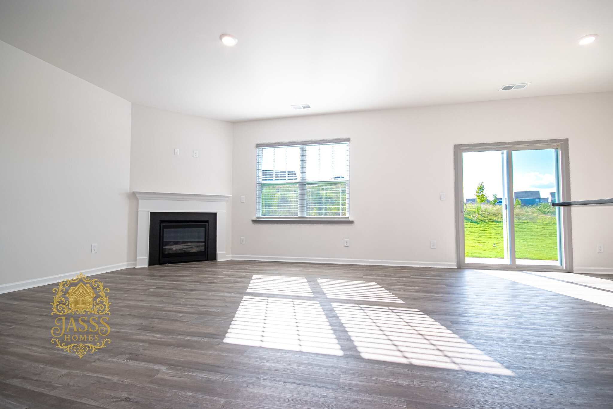Building Photo - 1361 Secrest Commons Dr