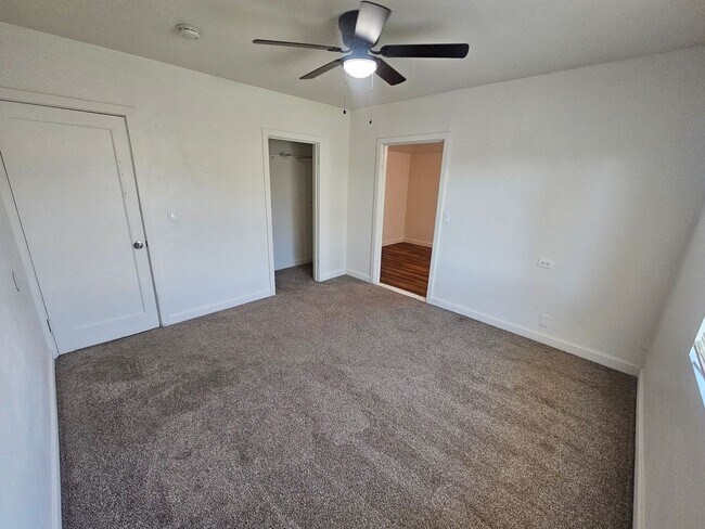 Building Photo - Home for Rent in Corning! 2 Bedroom 1 Bathroom PLUS Bonus Room