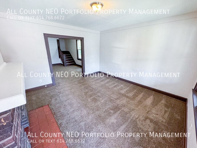 Building Photo - 21 N Wayne Ave