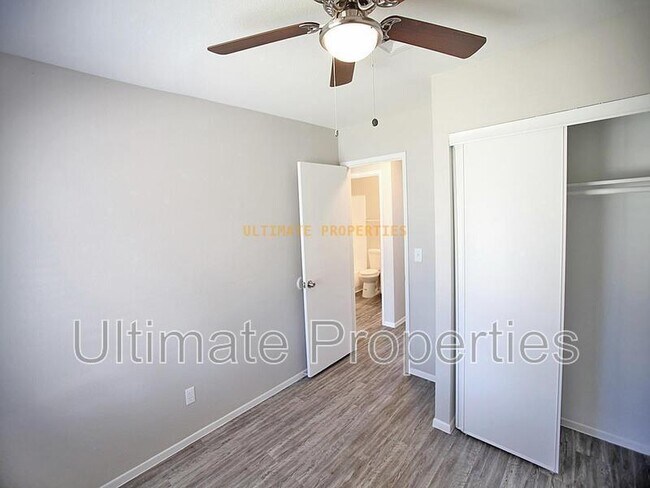 Building Photo - 7628 W Hazelwood St