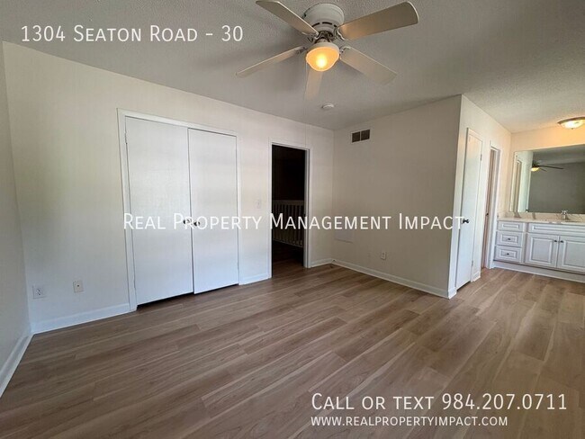 Building Photo - 1304 Seaton Rd