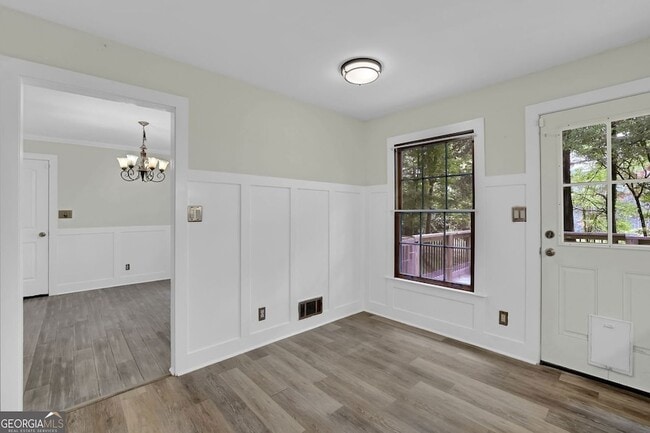 Building Photo - 2683 Ashworth Cir