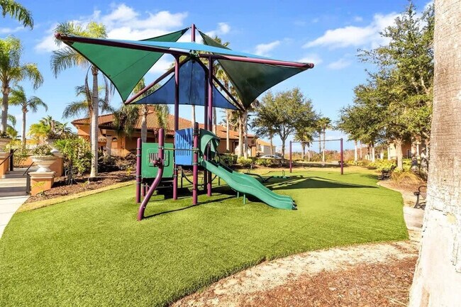 Building Photo - 421 Cabello Dr