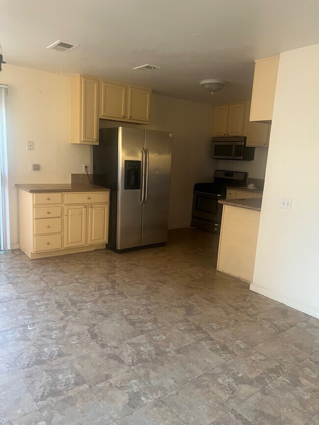 Building Photo - 1875 Pepper Valley Ln