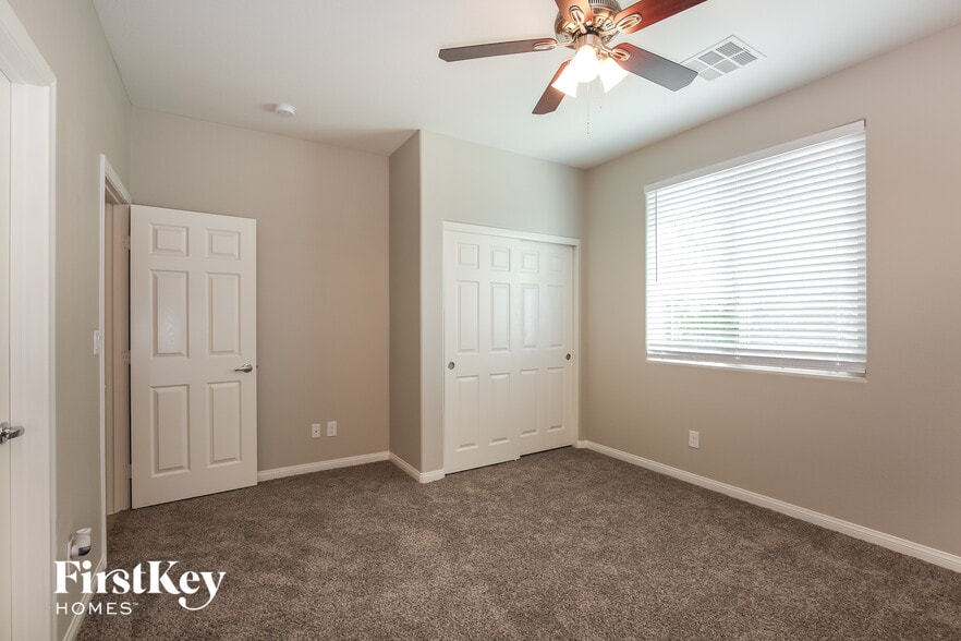 Building Photo - 4004 Makushin Bay Ave