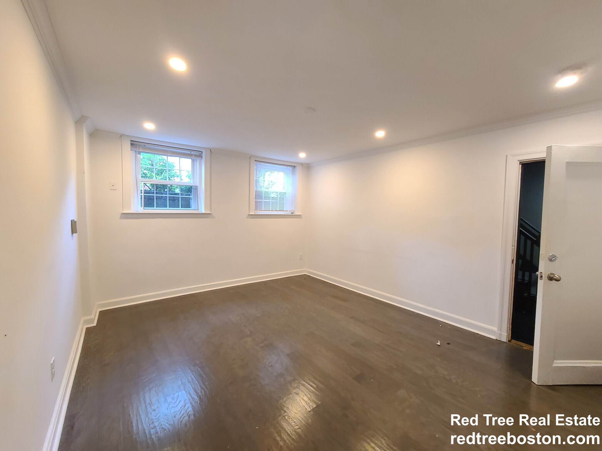 Building Photo - 67 Wyman St