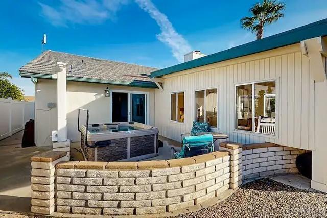 Building Photo - 4075 Johnson Dr