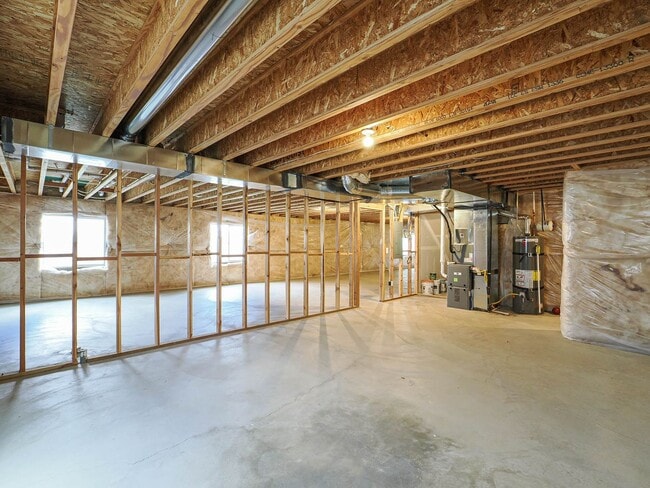 Building Photo - 662 W Charlotte St