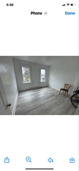 Building Photo - 552 1/2 W Grant St