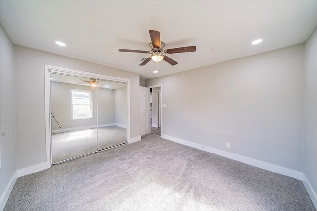 Building Photo - 5718 Cherry St