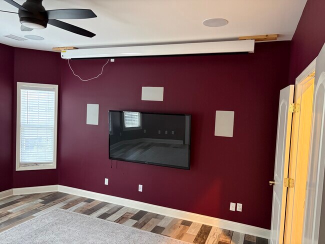 Building Photo - 34 Cobblestone Ct