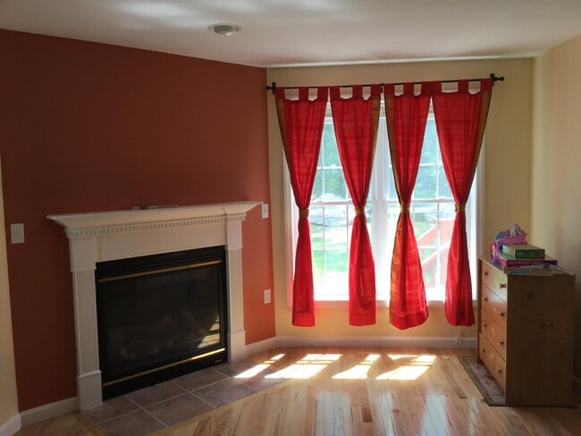 Building Photo - 122 Barbara Ln