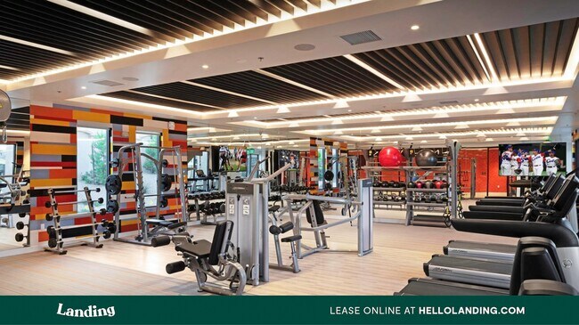 Building Photo - 9314 W Russell Rd