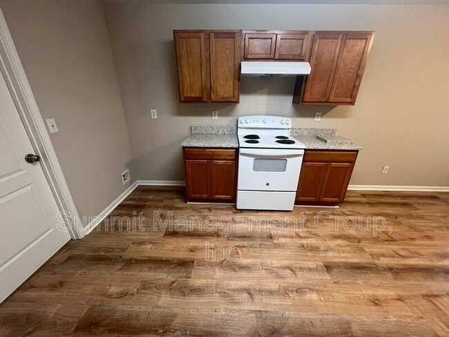 Building Photo - 95 Creek Way