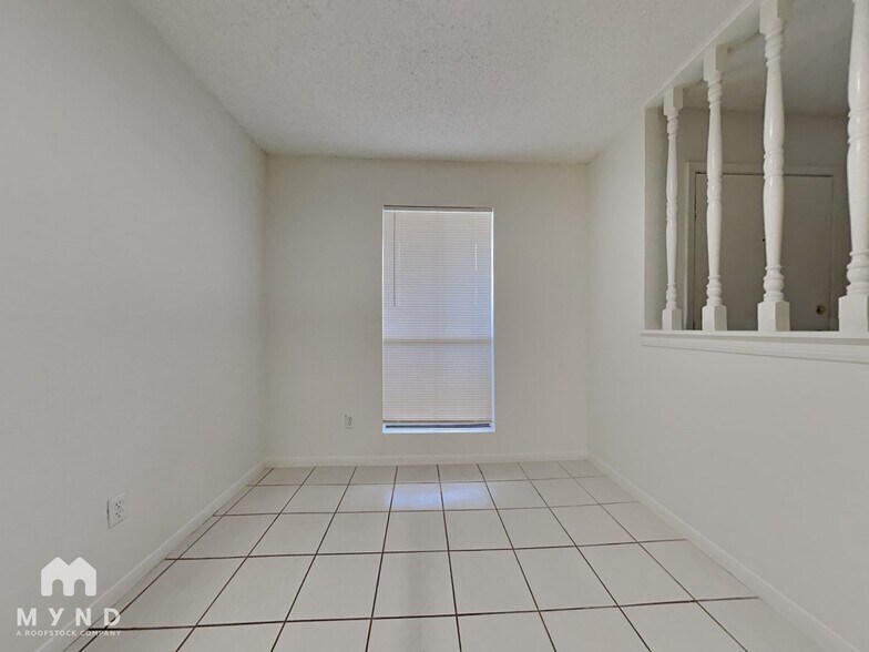 Building Photo - 1516 Bay Area Blvd