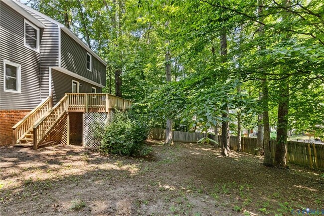 Building Photo - 13803 Deer Run Cir