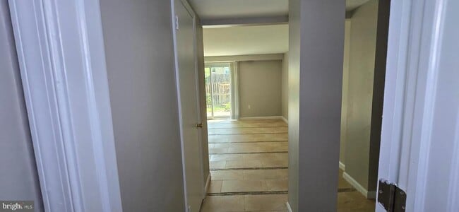 Building Photo - 15623 Plaid Dr