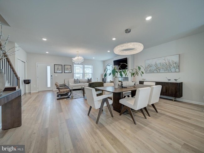 Building Photo - 3512 Biota Ln