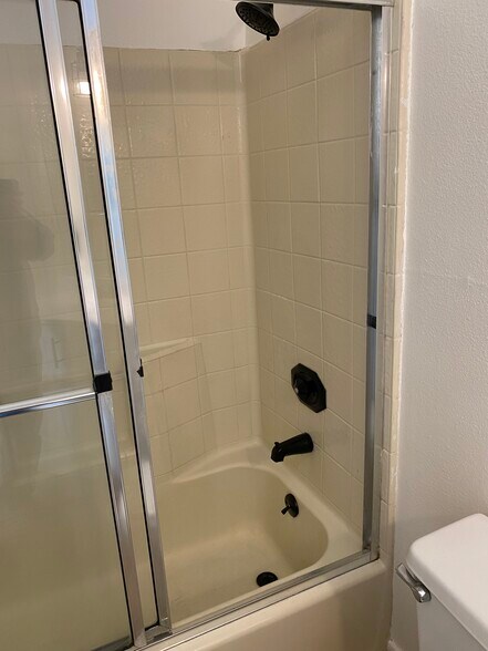 Building Photo - 7330 Eton Ave