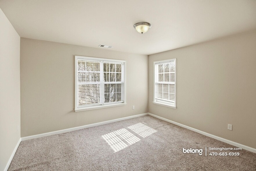 Building Photo - 505 Anglewood Trace